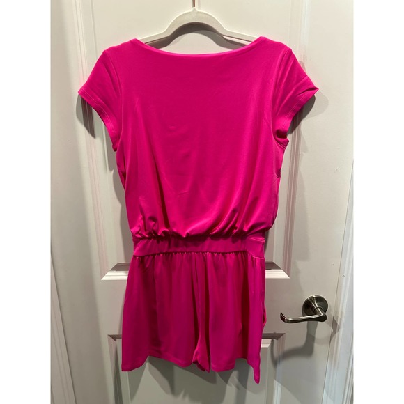 Susana Monaco™ Scoop Front Short Sleeve Romper - Picture 9 of 10